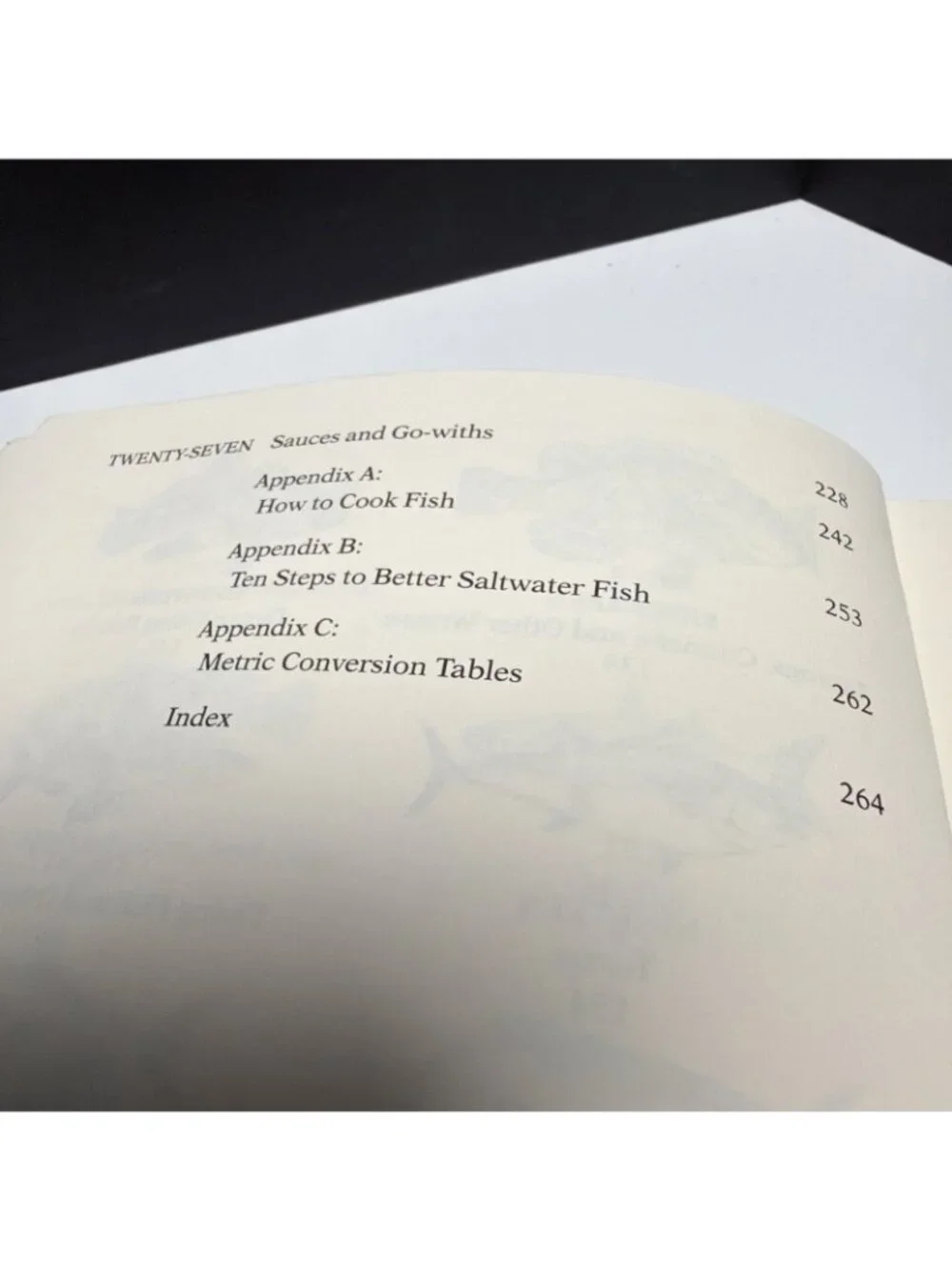 Saltwater Fish Cookbook by A. D.‎ Livingston 1997 1st Edition